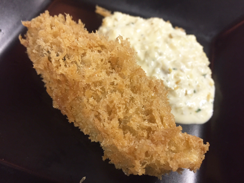 季節メニュー　三陸山田産カキフライ